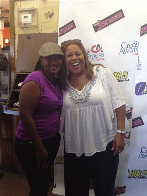 Sybil Wilkes with a listener in Baton Rouge, LA.