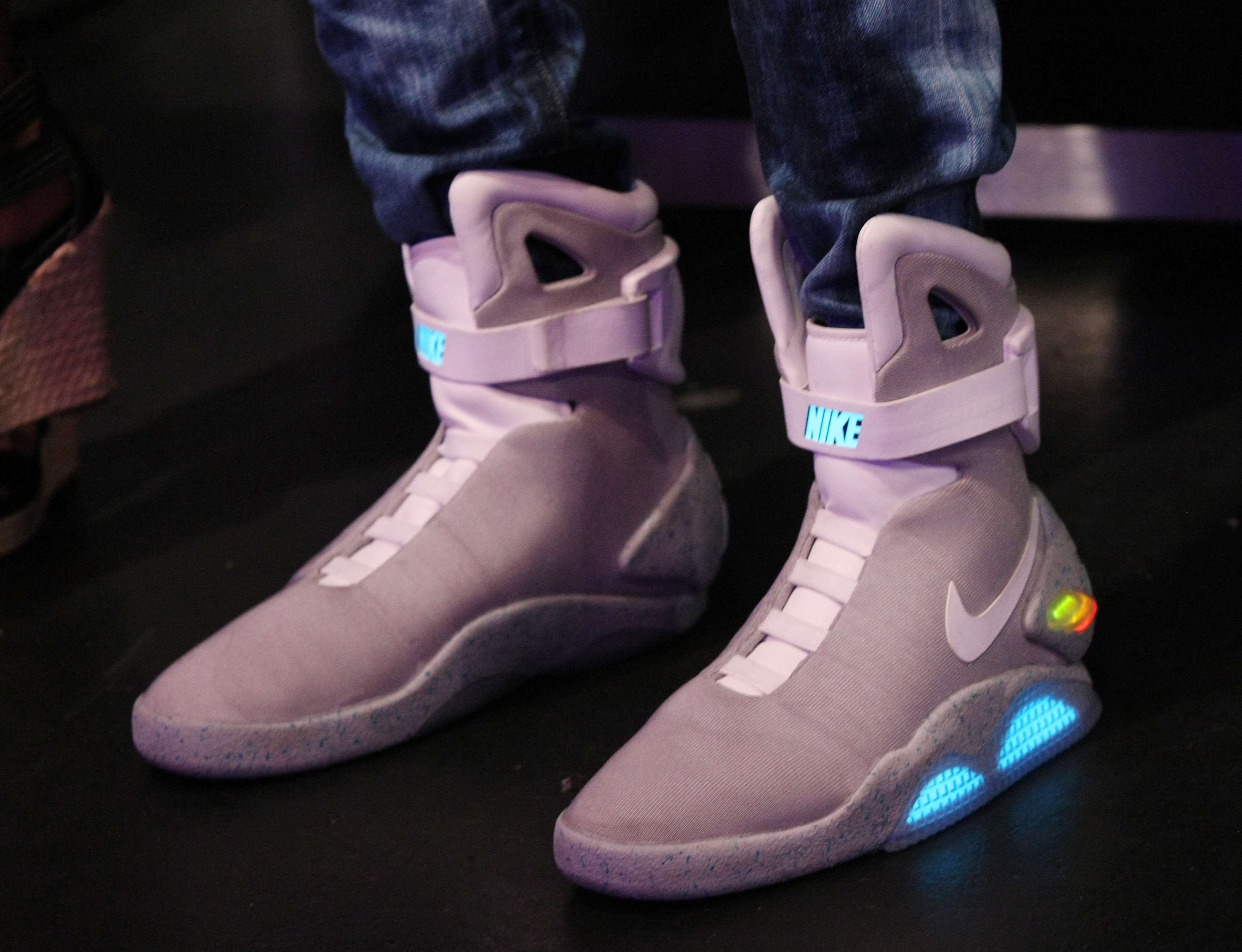back to the future nike mags