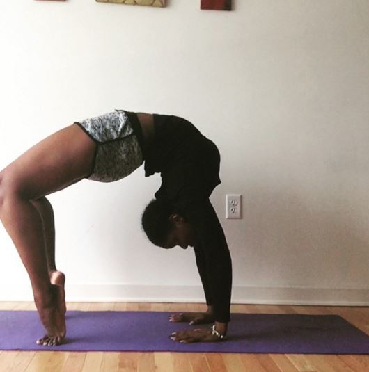 Shar (@renewedsoulyoga)