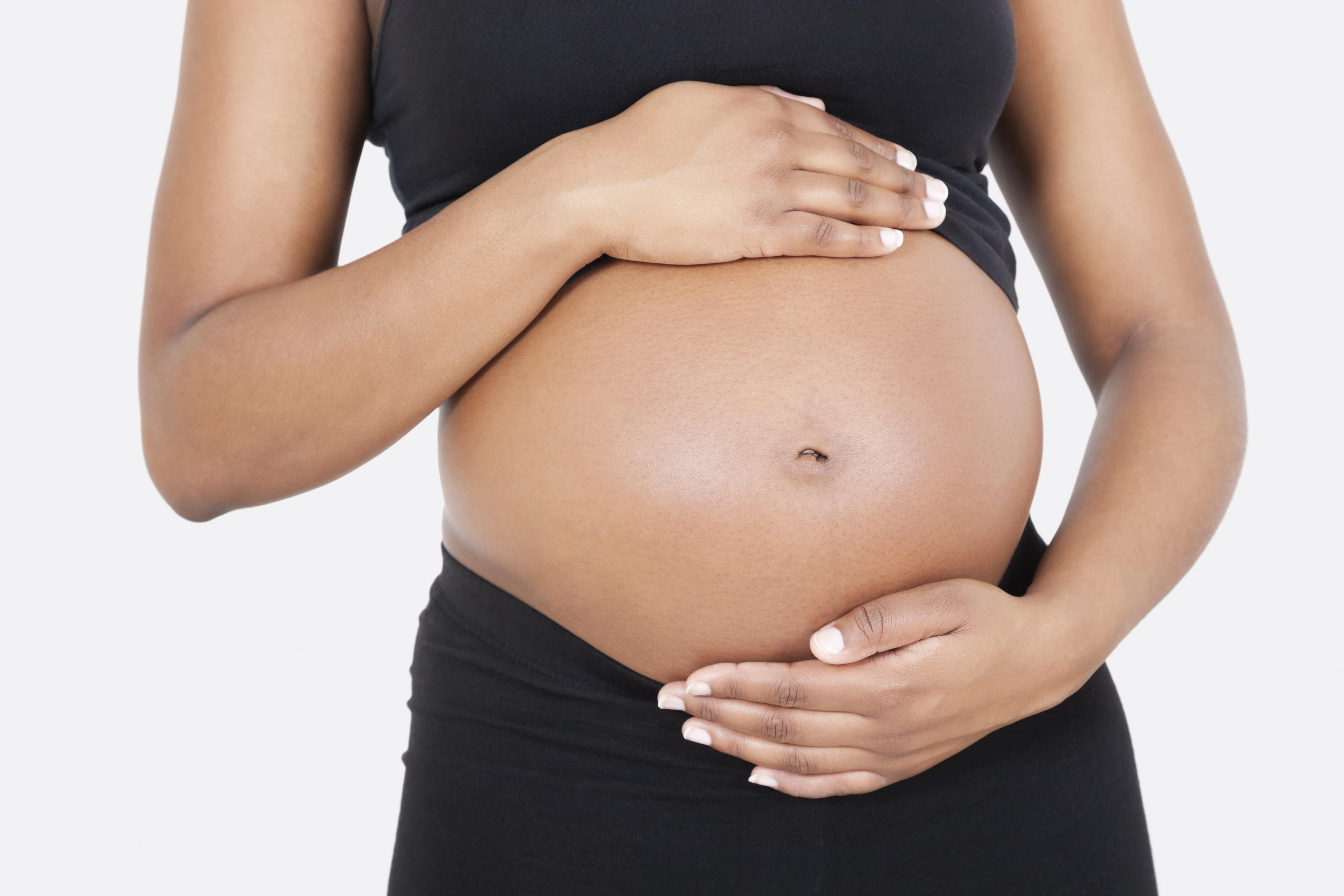 40 недель беременности вторые. Abdominal pregnancy. Фото беременных африканок. Black teenage pregnancy.