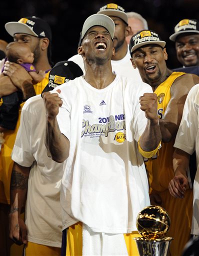 Celebrities Celebrate Kobe Bryant's Career + His Best Moments In Photos