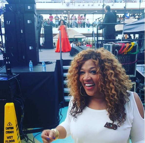 Kym Whitley says she was "stalking" Diana Ross in this photo