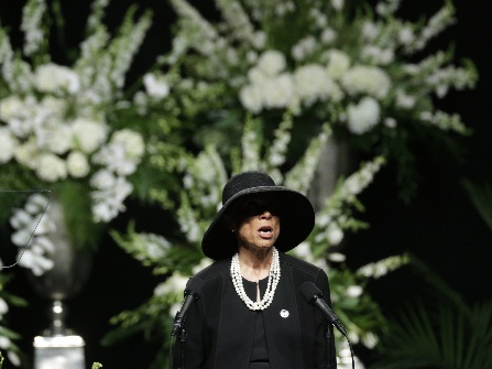 Muhammad Ali's wife Lonnie Ali speaks during his memorial service, Friday, June 10, 2016, in Louisville, Ky. (AP Photo/David Goldman)