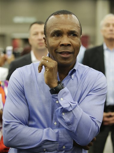 Former boxing champion Sugar Ray Leonard arrives for Muhammad Ali's Jenazah, a traditional Islamic Muslim service, in Freedom Hall, Thursday, June 9, 2016, in Louisville, Ky. (AP Photo/Darron Cummings)