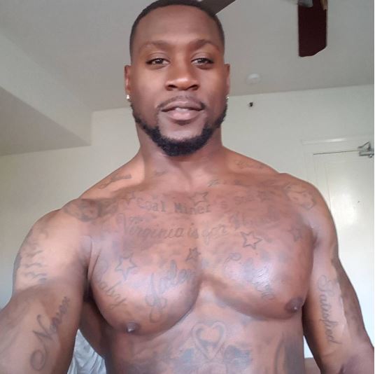 Thomas Jones
