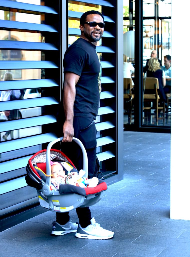 Darius McCray with his son