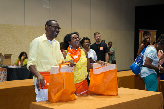 fr16-day3-expo-stage-118