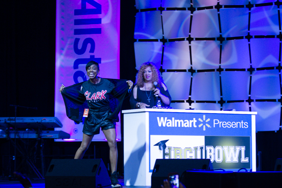 fr16-day3-expo-stage-35