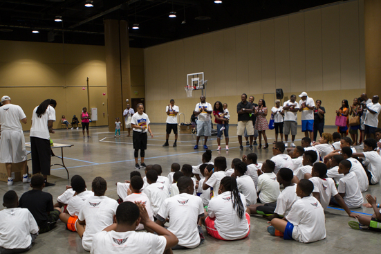 fr16-day3-expo-stage-89