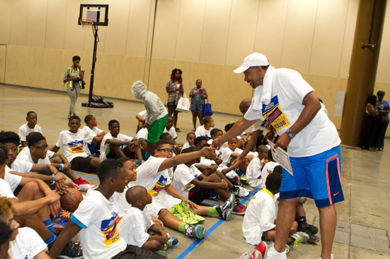 fr16-day3-expo-stage-93