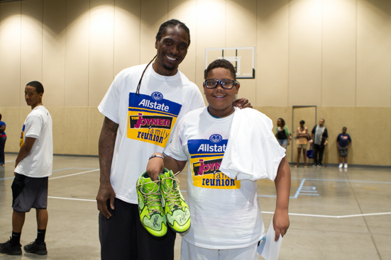 fr16-day3-expo-stage-99