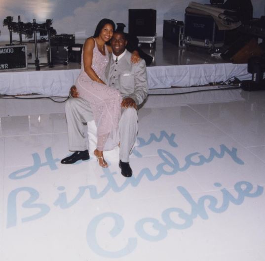 Magic Johnson and Cookie celebrated 25 years of marriage.