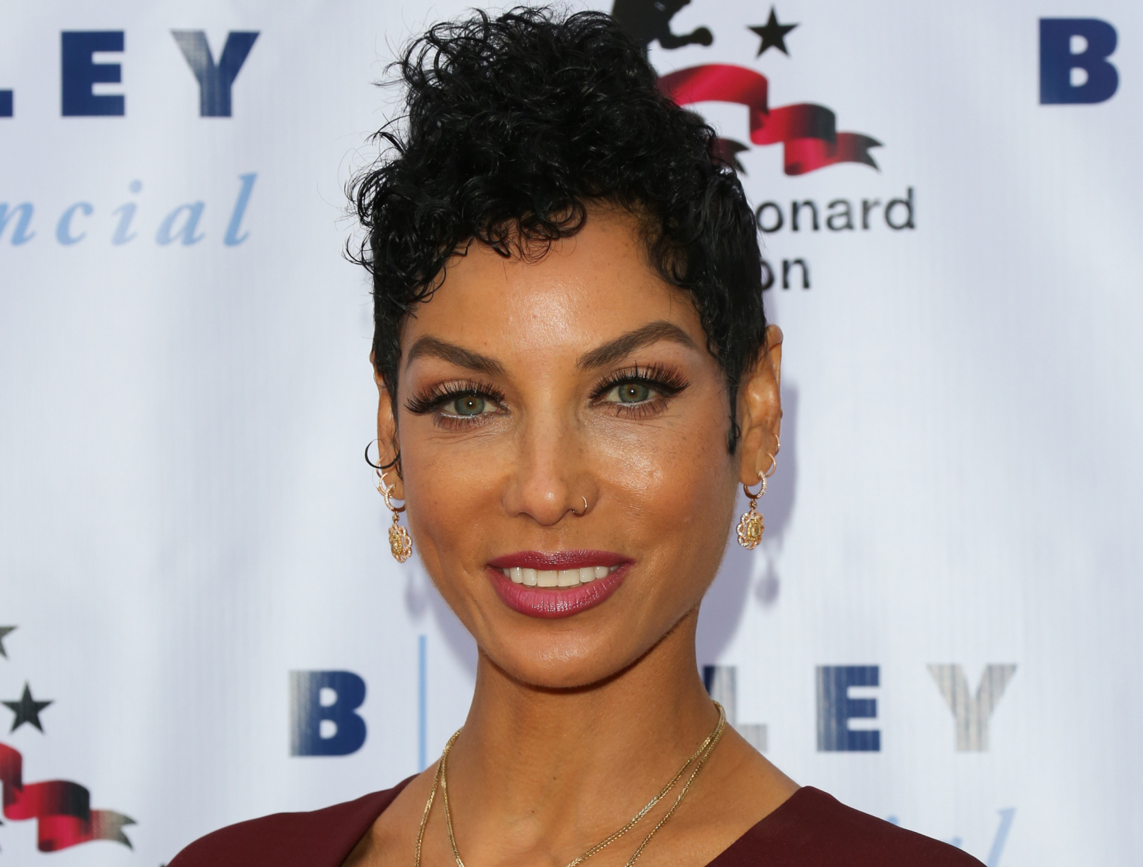 HOLLYWOOD, CA - MAY 25: Model / TV Personality Nicole Mitchell Murphy attends the 7th annual "Big Fighters, Big Cause Charity Boxing Night" benefiting the Sugar Ray Leonard Foundation at The Ray Dolby Ballroom at Hollywood & Highland Center on May 25, 2016 in Hollywood, California. (Photo by Paul Archuleta/FilmMagic)