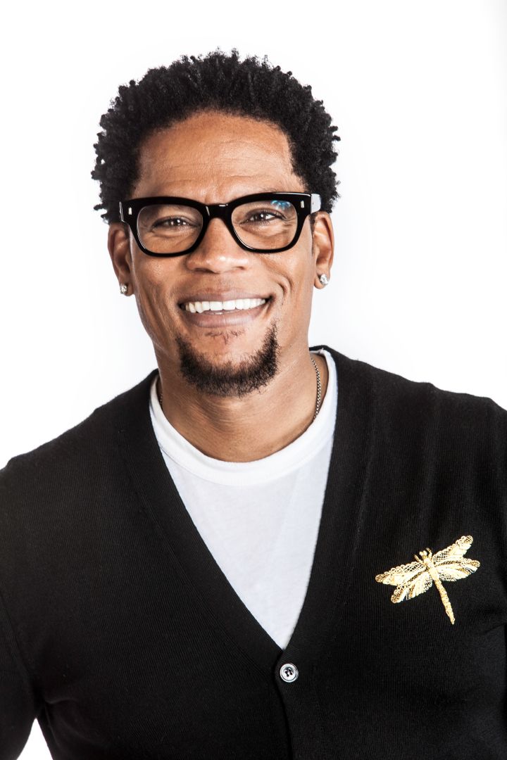 D.L. Hughley Shows Off His Smile