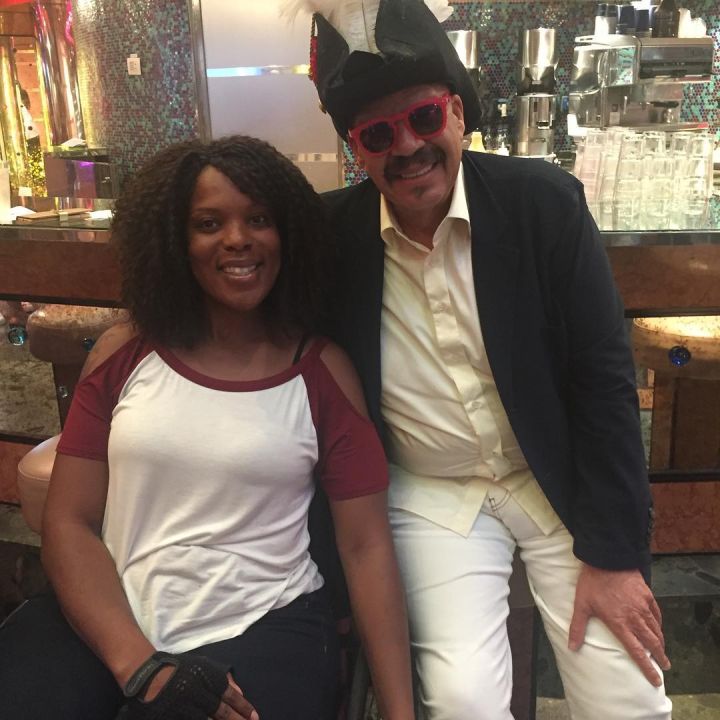 The Fly Jock, Tom Joyner hangs out with a pretty cruise goer.