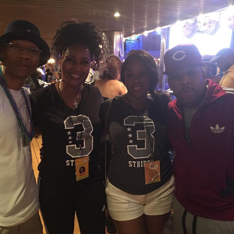 Ronnie and Mike make some new friends.