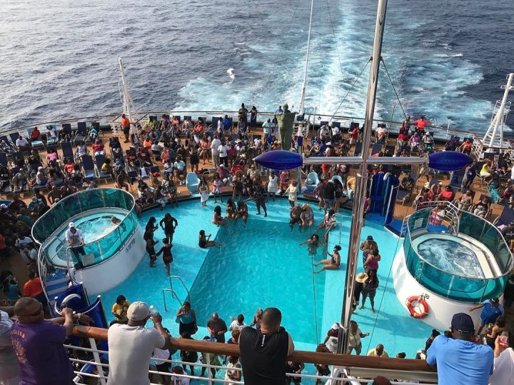 The view from the ship – don’t you want to ride?