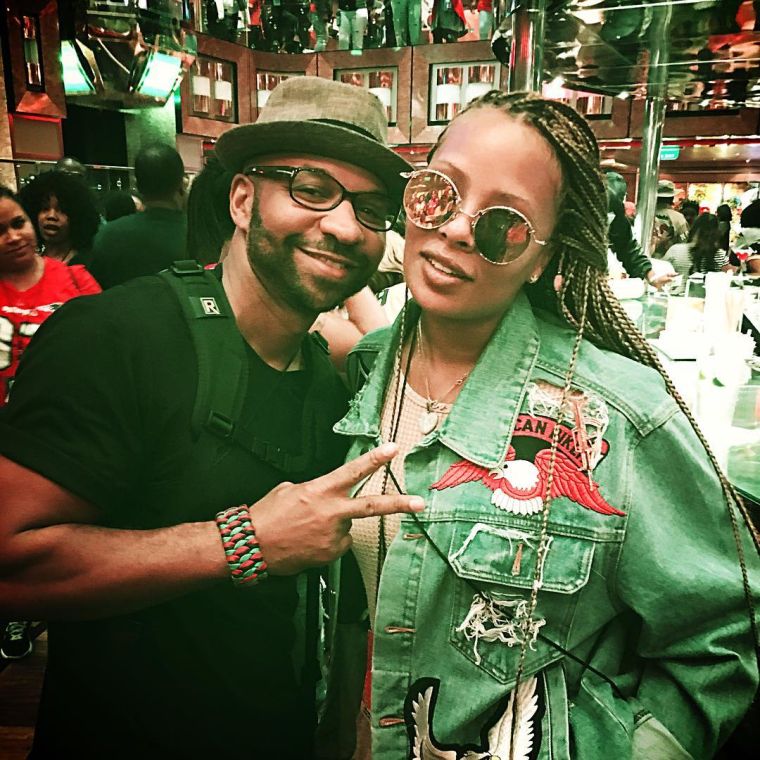 Rance Elgin meets Eva Marceille.