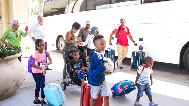 2017 Allstate Tom Joyner Family Reunion: Chicken & Waffles