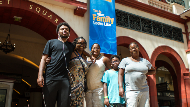 2017 Allstate Tom Joyner Family Reunion: Chicken & Waffles