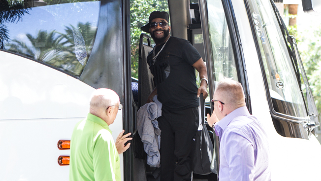 2017 Allstate Tom Joyner Family Reunion: Chicken & Waffles