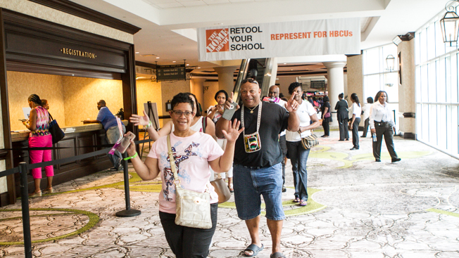 2017 Allstate Tom Joyner Family Reunion: Chicken & Waffles