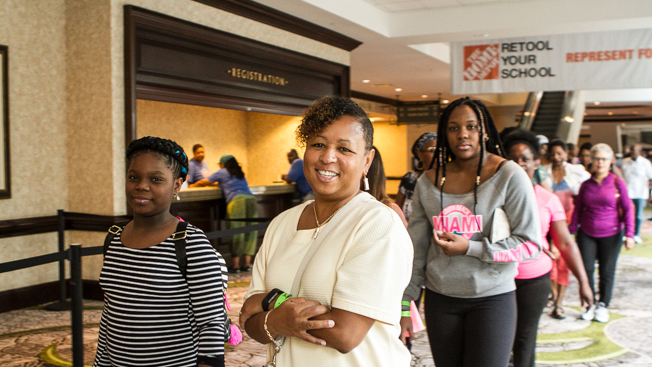2017 Allstate Tom Joyner Family Reunion: Chicken & Waffles