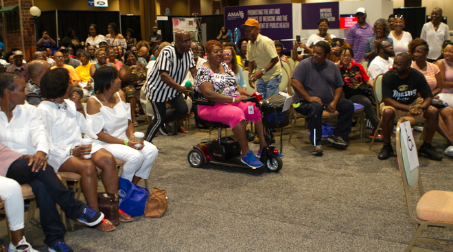 2017 Allstate Tom Joyner Family Reunion: Sky Show Featuring Tamar Braxton & 112