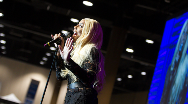 2017 Allstate Tom Joyner Family Reunion: Sky Show Featuring Tamar Braxton & 112