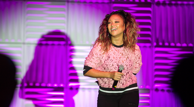 Chanté Moore Performes on the EXPO Stage