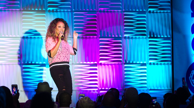 Chanté Moore Performes on the EXPO Stage