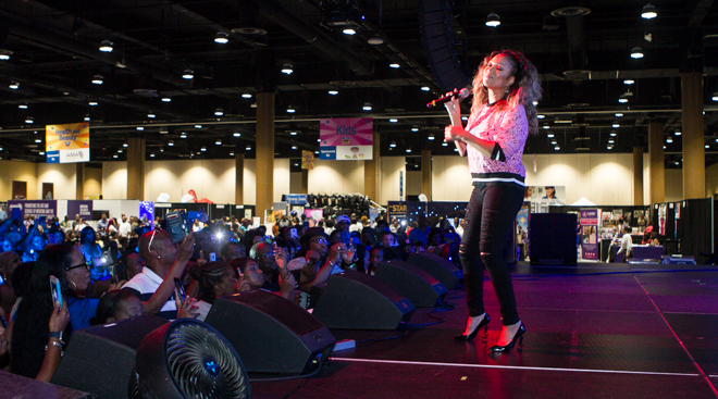 Chanté Moore Performes on the EXPO Stage