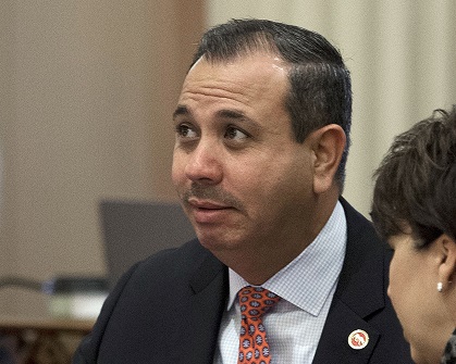 Tony Mendoza