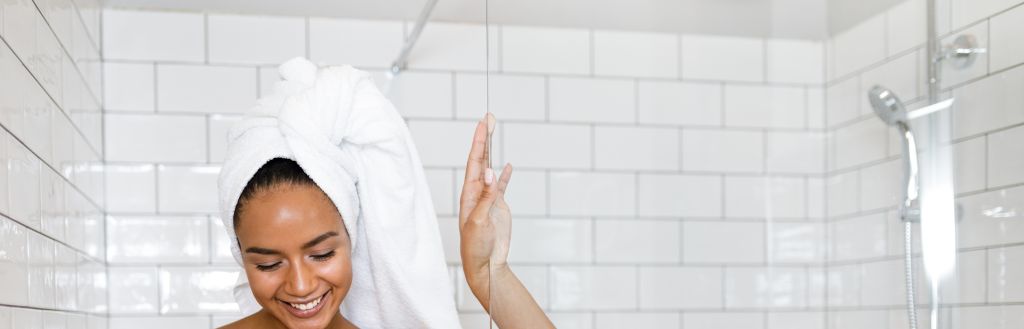 6 Reasons You Shouldn't Shower Everyday