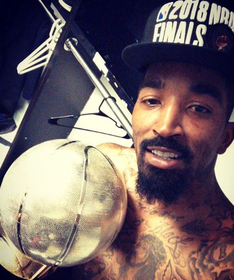 Cavs news: J.R. Smith and his brother, Chris, release children's book