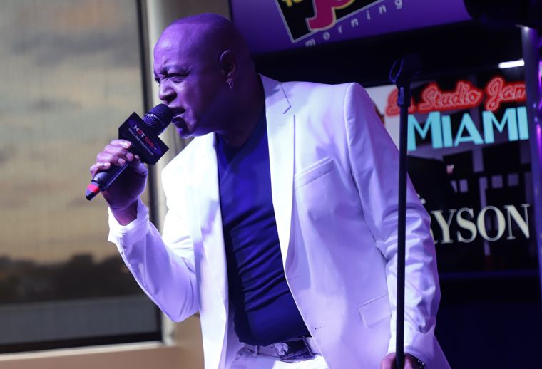 Peabo Bryson
