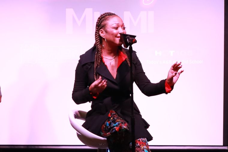 Chanté Moore