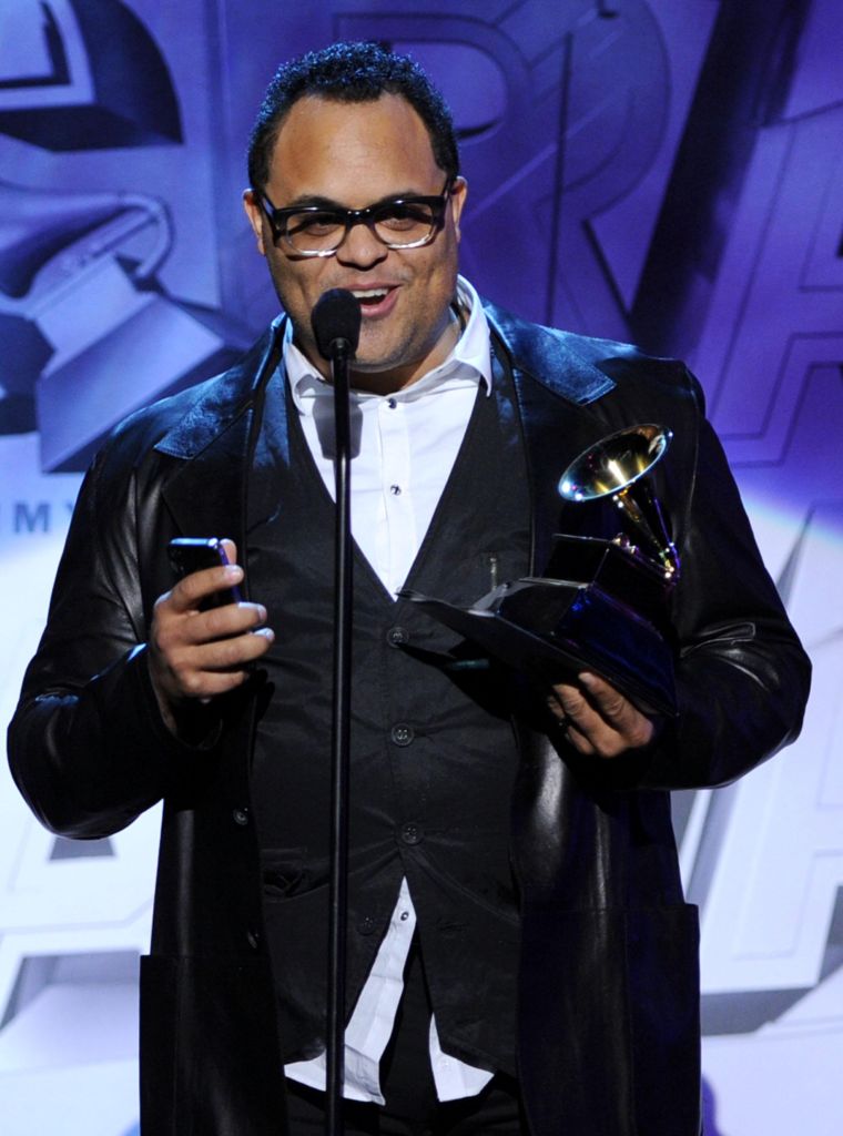 Israel Houghton