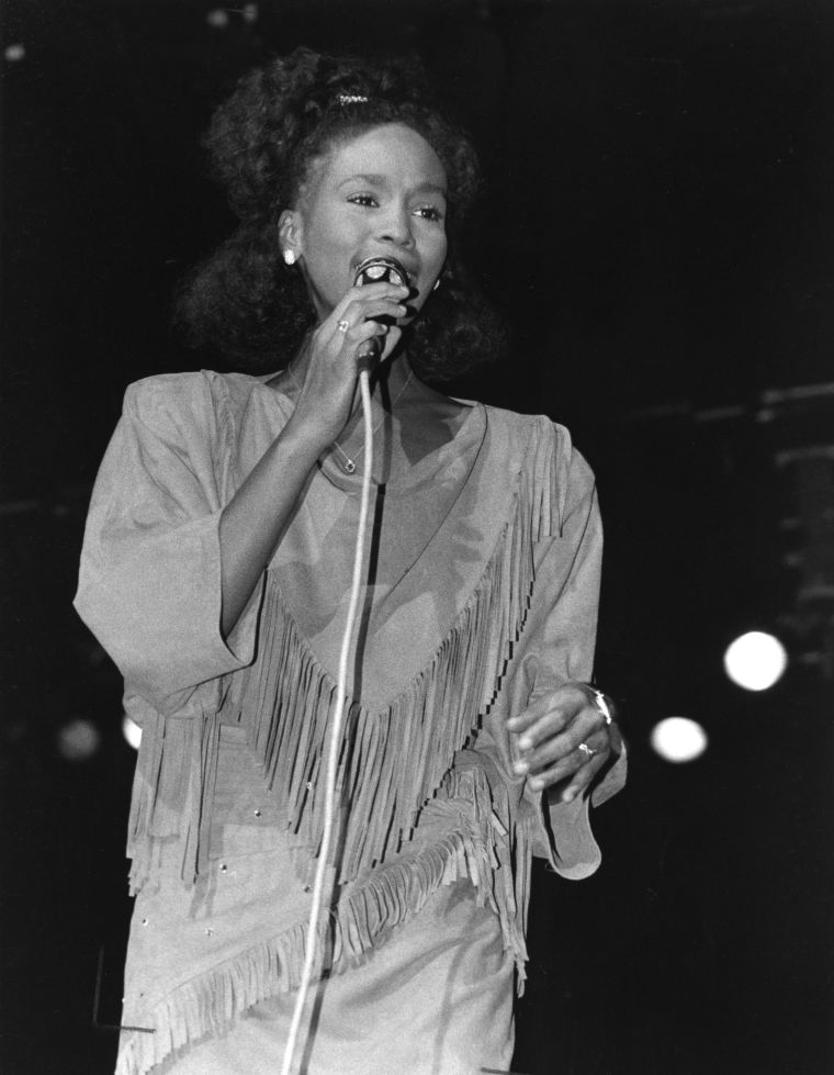 Whitney Houston Performing