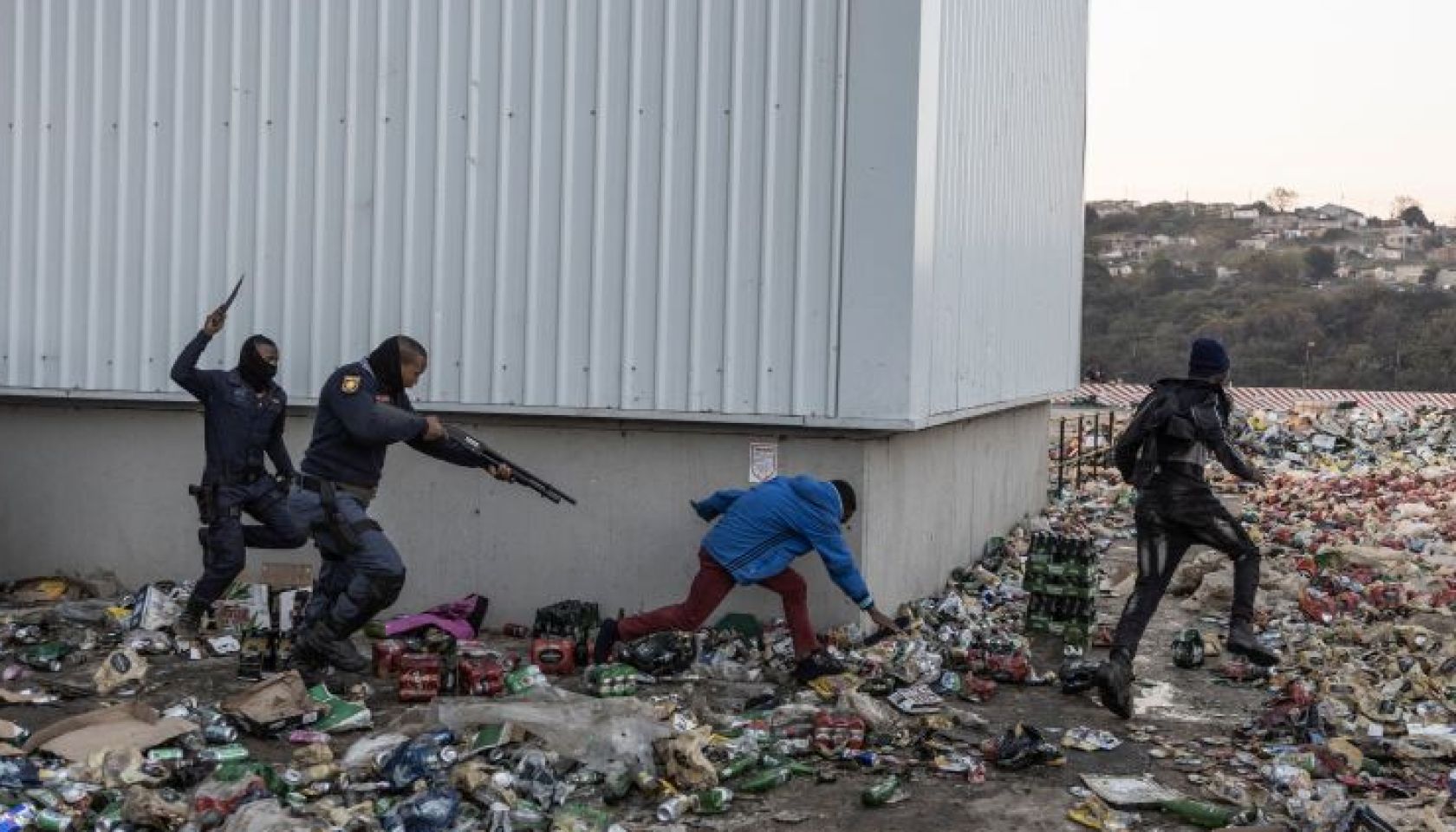 SAFRICA-UNREST-POLITICS-ECONOMY