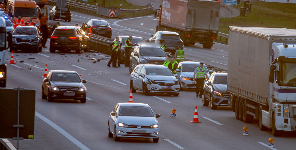 Mass pile-up on A5 near Weingarten
