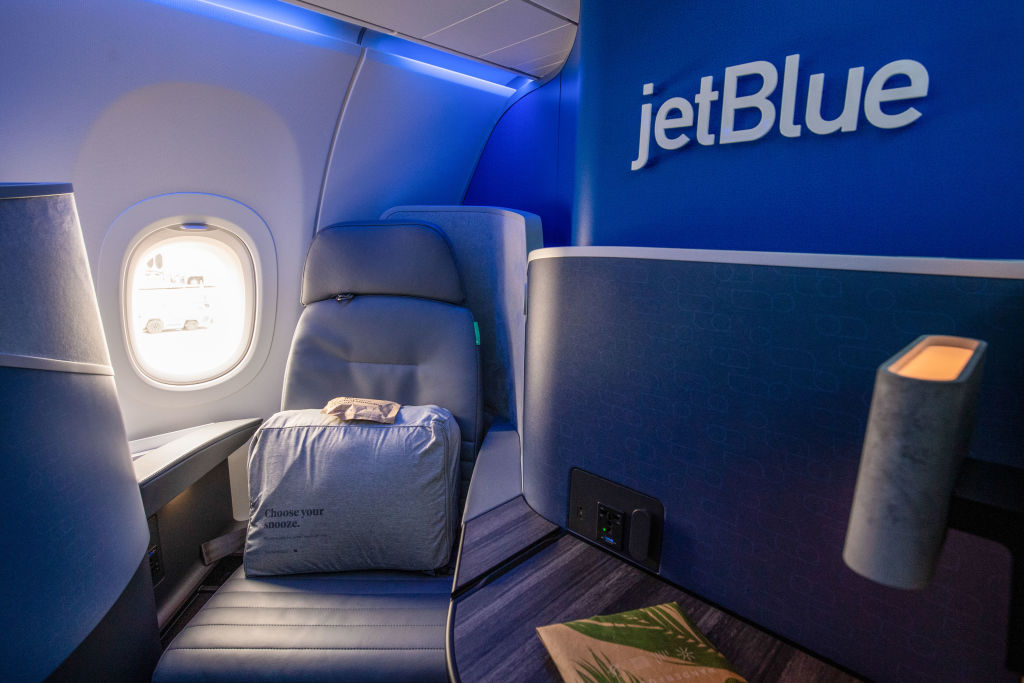 JetBlue Debuts New York-to-London Direct Flights as Low as $202