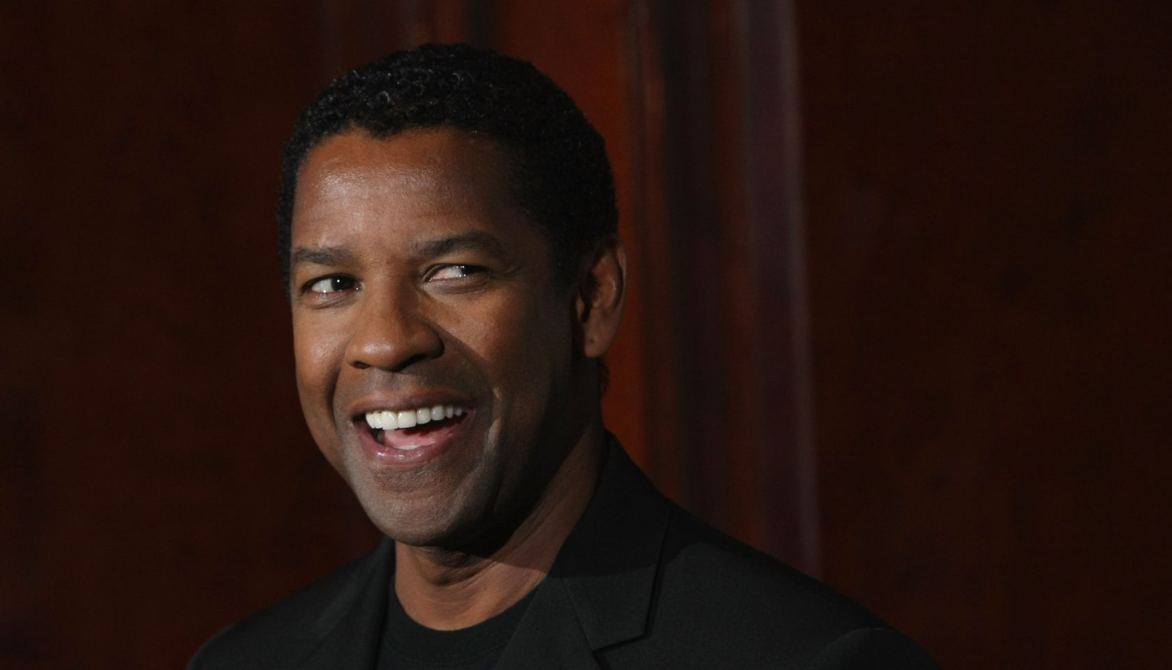 Denzel Washington Attends 'The Taking Of Pelham 123' Press Junket