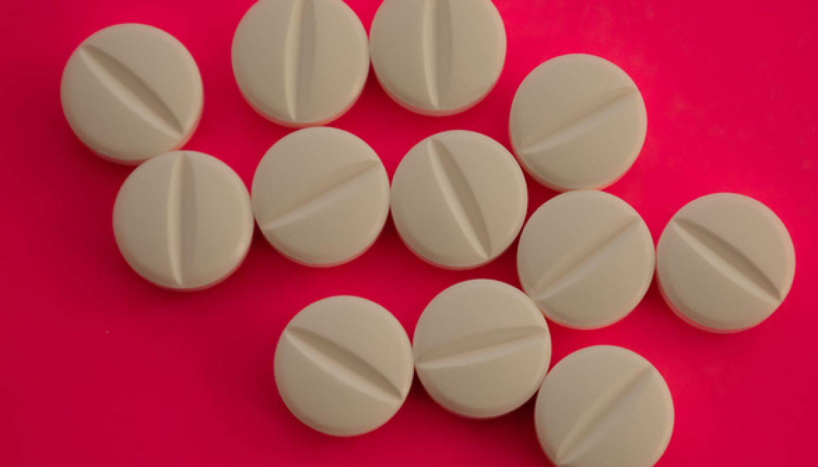 cluster of medicinal white prescription pills