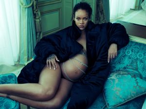 Rihanna covers Vogue