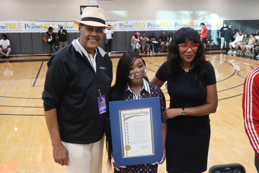 The Best Moments From The Bear Tag Entertainment & Stellar Awards for the 2022 Celebrity Basketball Game!