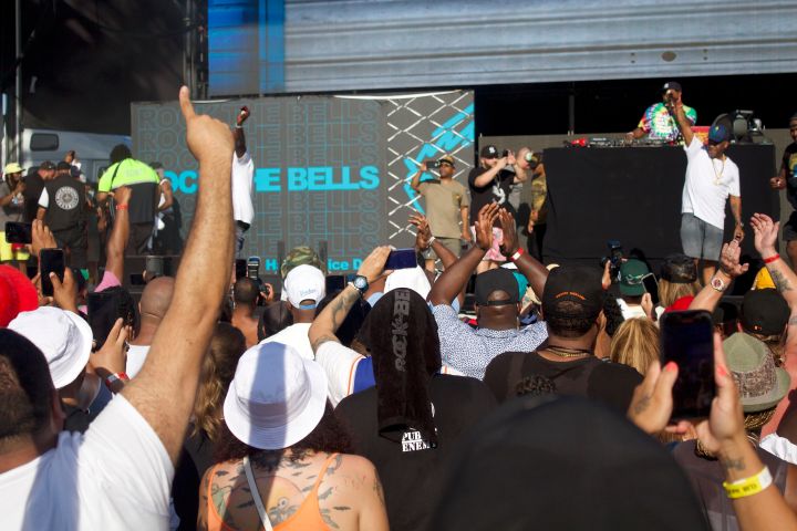 The LOX Salutes The Crowd At Rock The Bells 2022