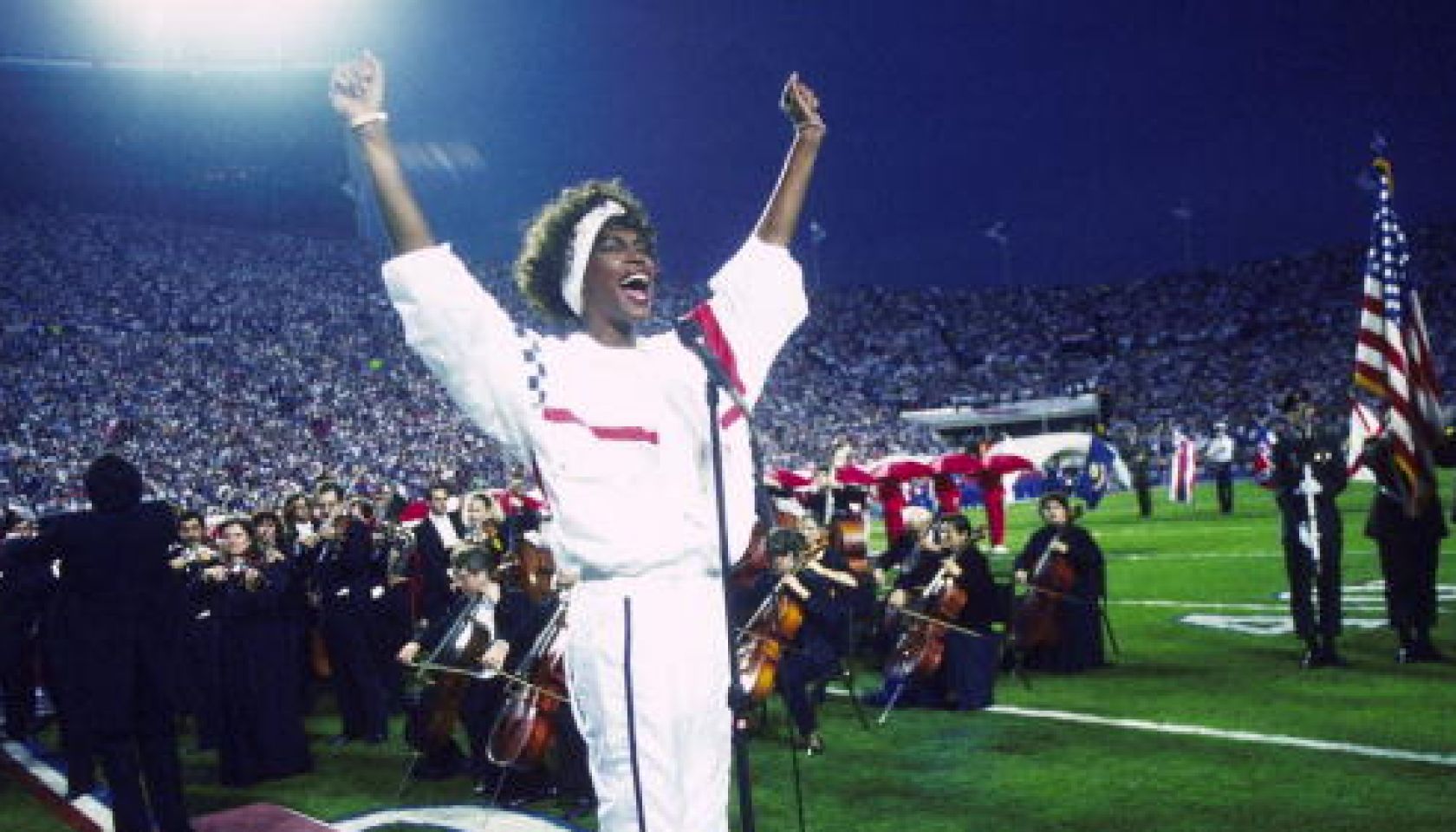Whitney Houston Sings National Anthem At Super Bowl XXV