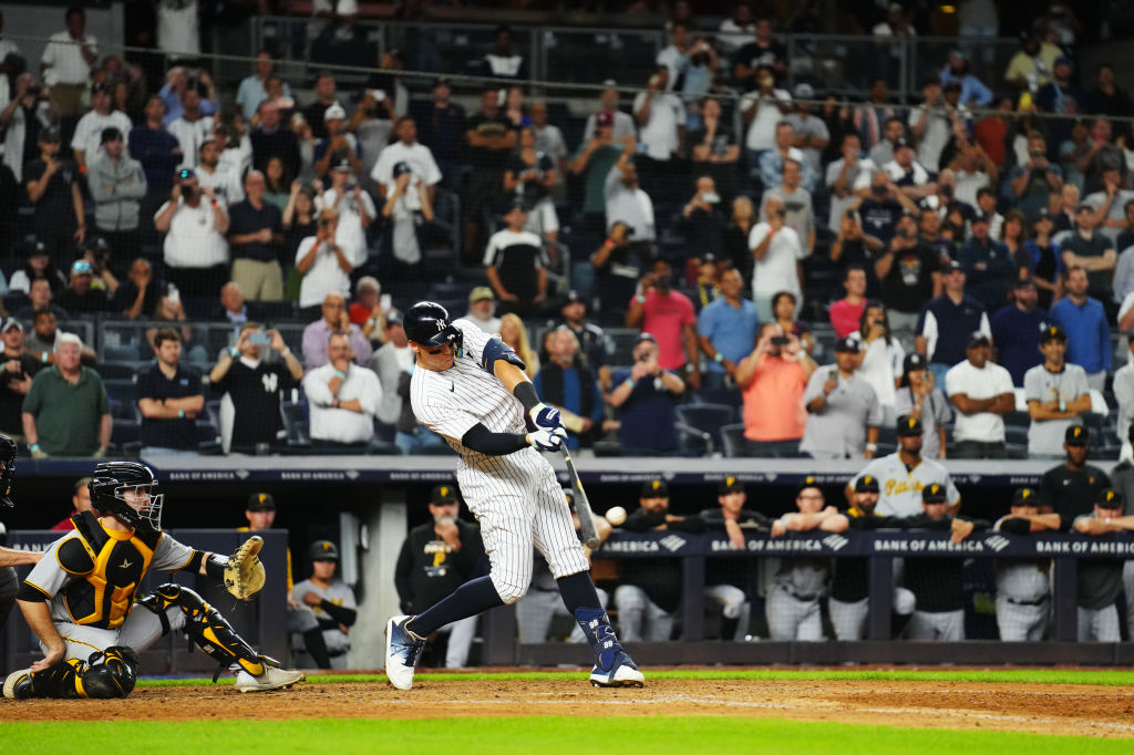 Pittsburgh Pirates v. New York Yankees