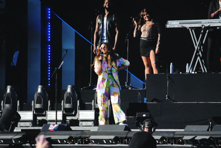 Host Priyanka Chopra-Jonas